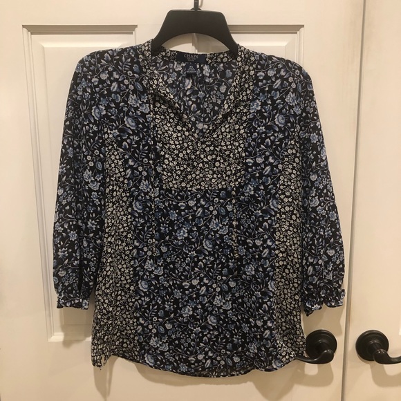 Chaps Tops - Chaps PS floral top.
